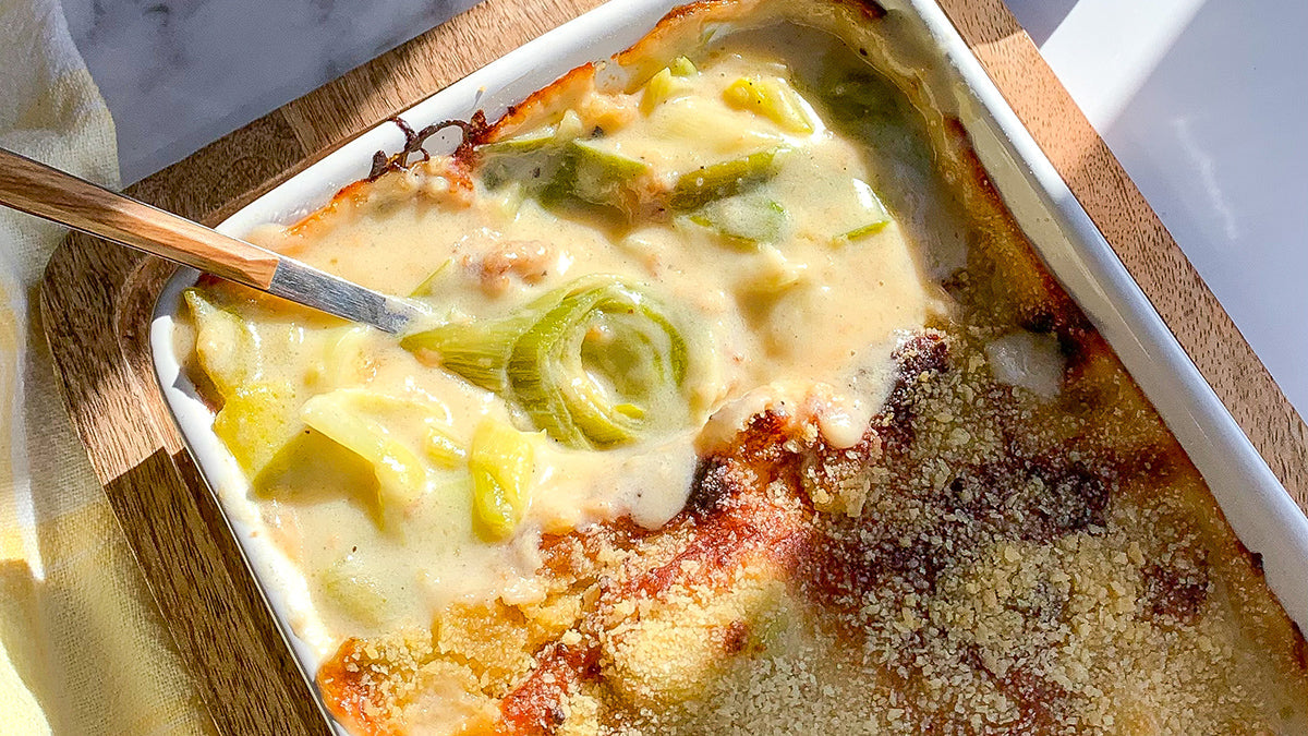 Cheese spring leeks bake in oven dish