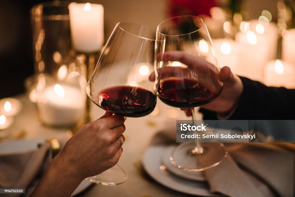 Alcoholic Drinks for Cheese Pairing