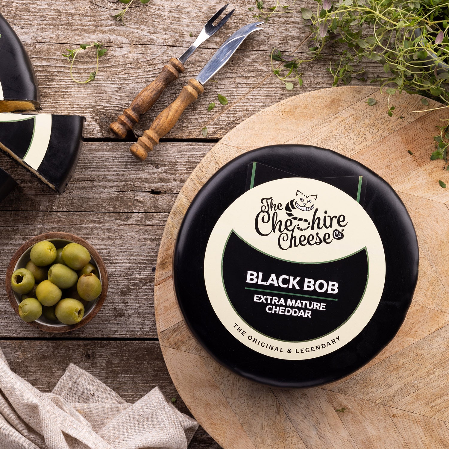 Black Bob - Extra Mature Cheddar Cheese - Waxed Truckle 200g