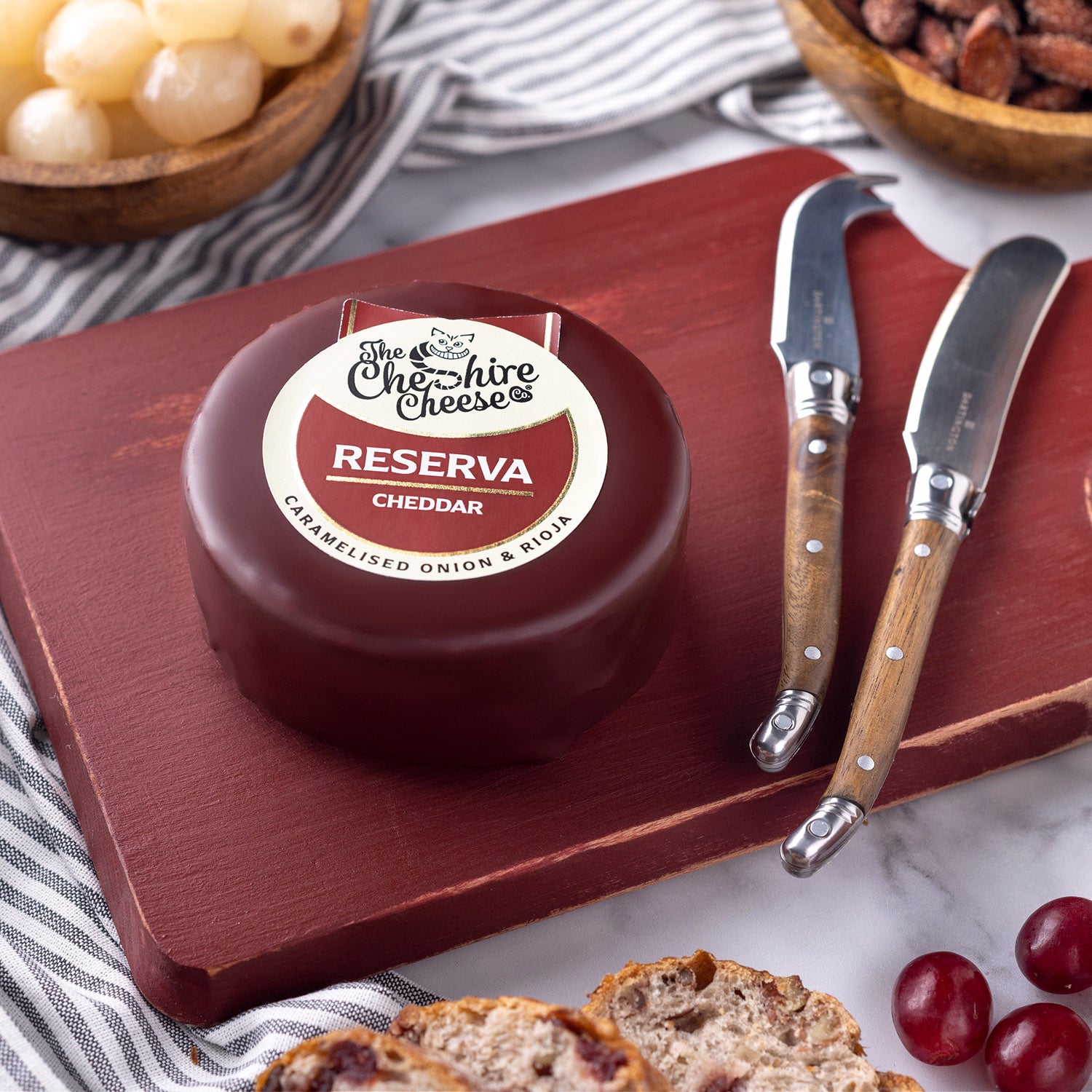 Reserva - Caramelised Onion & Rioja Cheddar Cheese - Waxed Truckle 200g