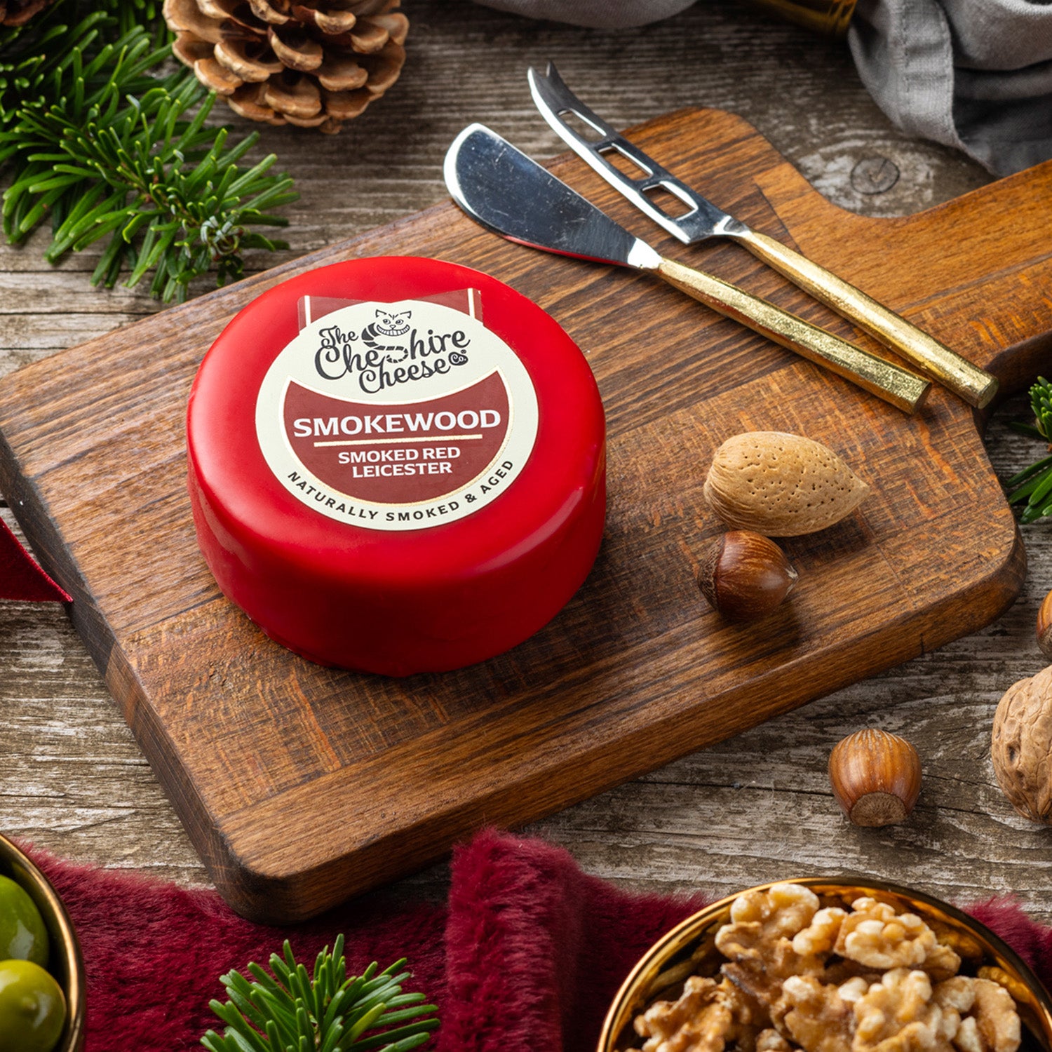 The Crackin' Christmas Cracker – Large Festive Cheese Gift Selection