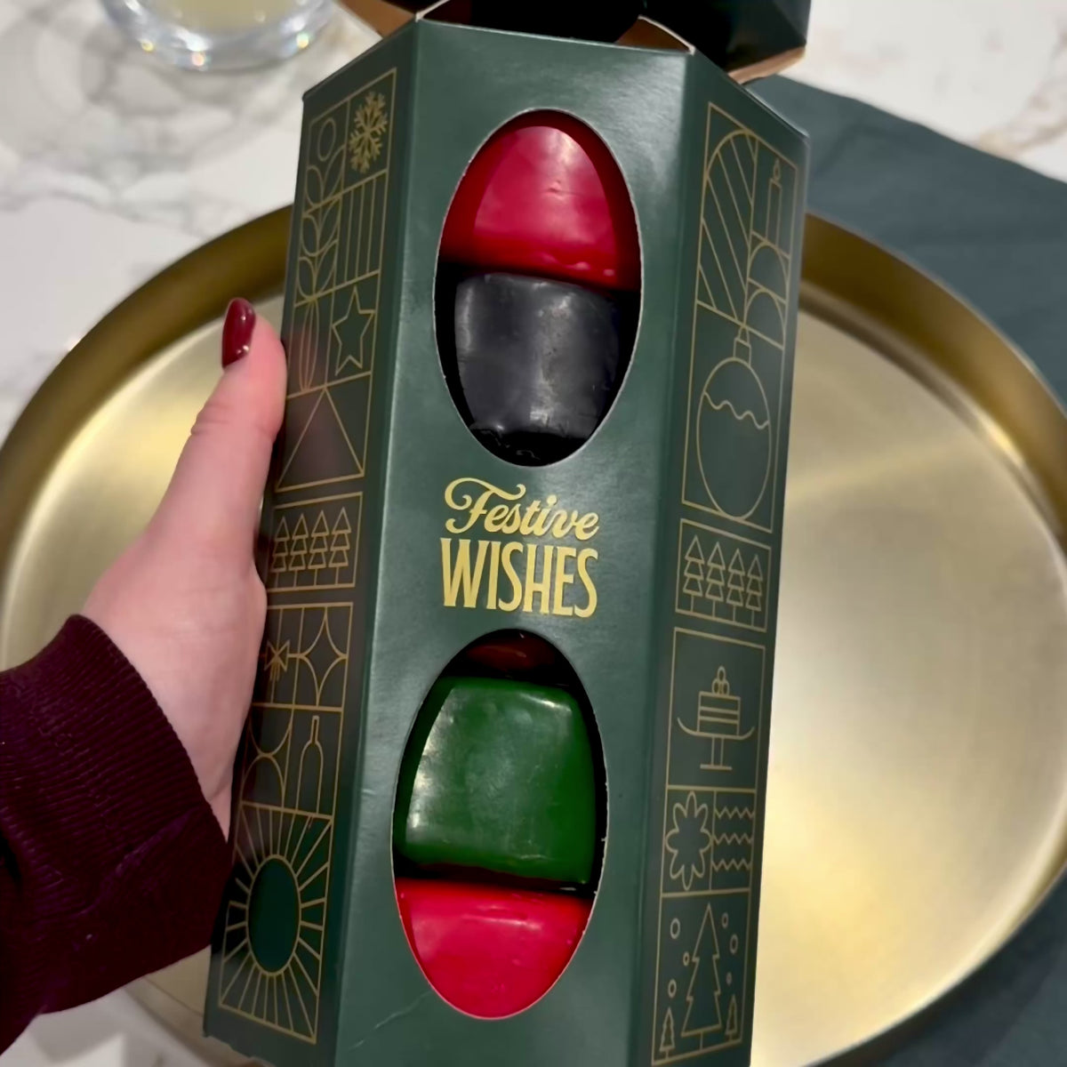 The Crackin' Christmas Cracker – Large Festive Cheese Gift Selection